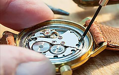 宇联手表维修保养（如何去除爱彼手表表壳上的锈斑）